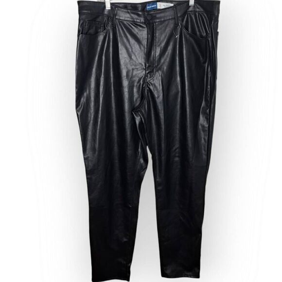 Old Navy Women's Plus Size OG High Rise Straight Vegan Leather size 18 Tall NWOT - Picture 1 of 7